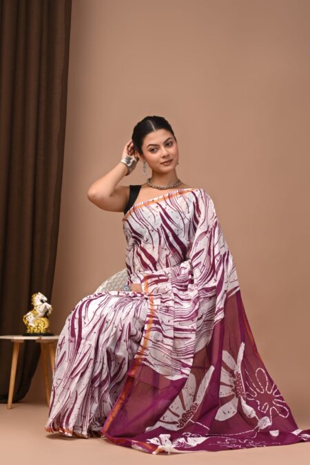 Trending Chanderi Cotton Zari Border Saree - Green for women