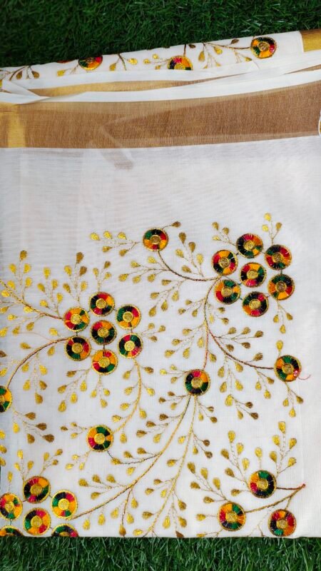 Kerala Set Saree - Traditional Kerala Kasavu Cotton Saree - Flowers Kerala Set Saree - Traditional Kerala Kasavu Cotton Saree - Flowers for women